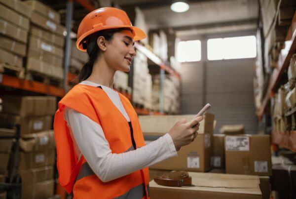 Como reduzir devoluções e trocas de produtos com uma operação logística eficiente